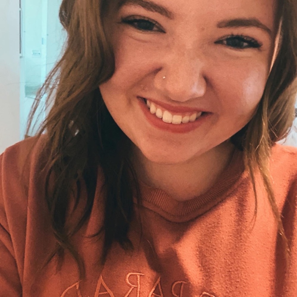 Meet your Posher, Hannah